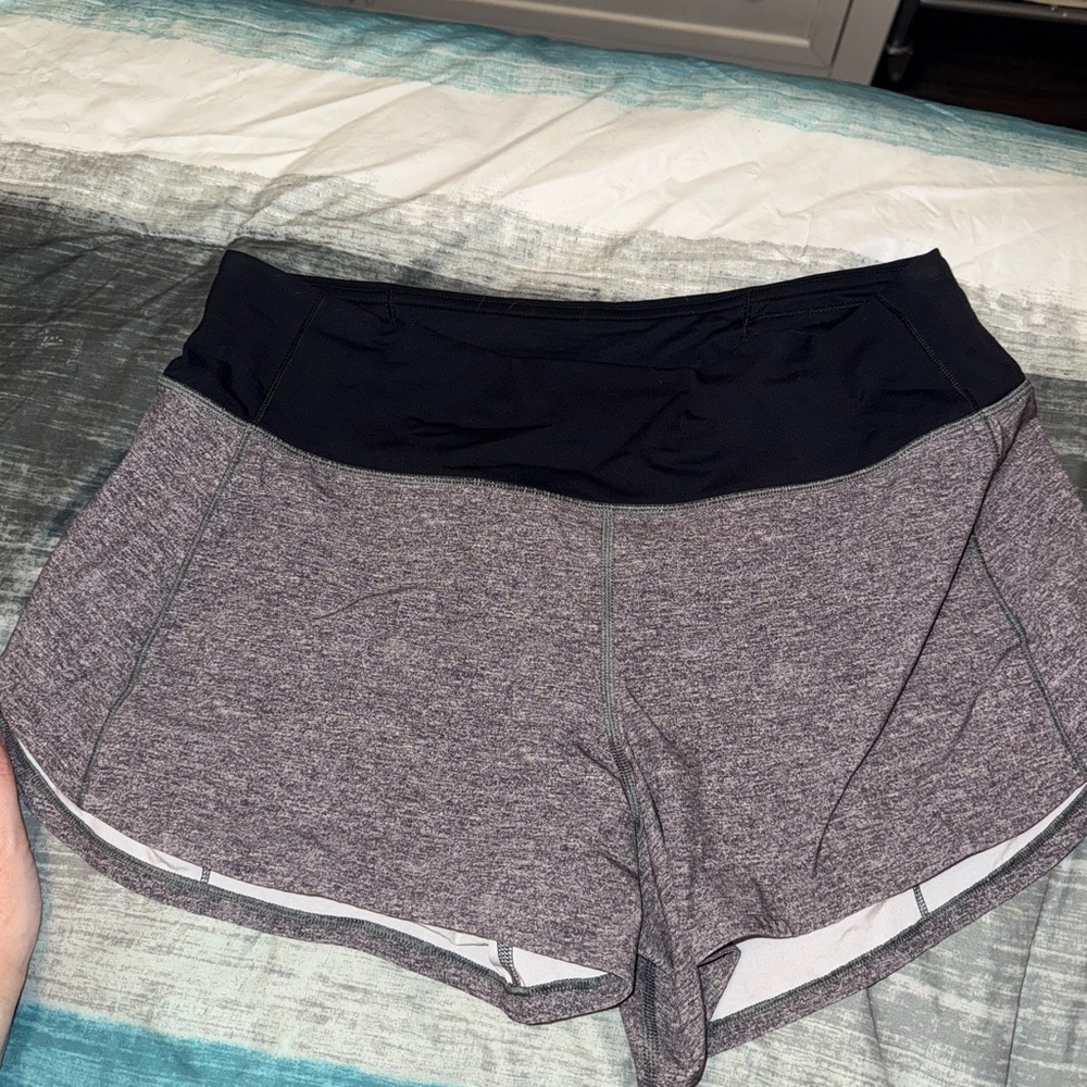 lululemon athletica. Speed up mid rise. 4 in inseam